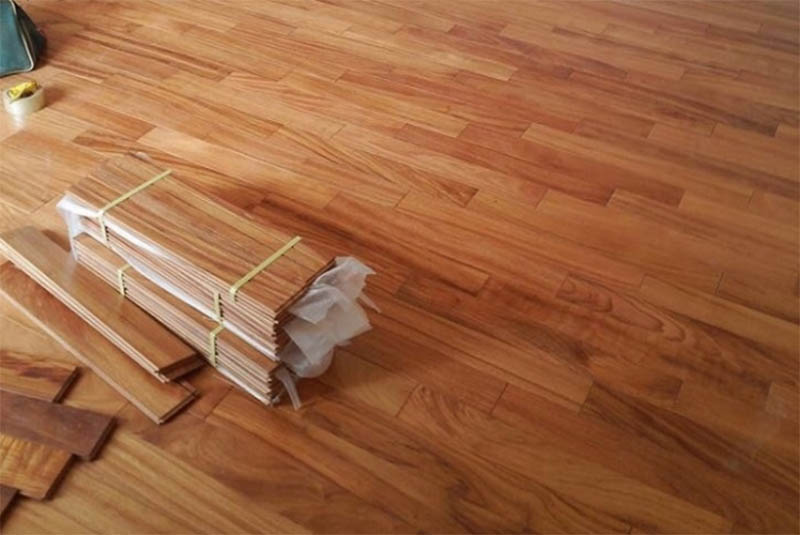 gỗ gõ đỏ làm sàn gỗ tự nhiên lót sàn